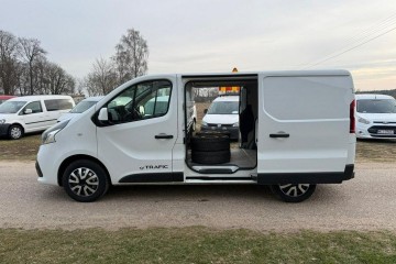 Renault Trafic III 1.6 dCi 90KM podwójne boczne drzwi Webasto