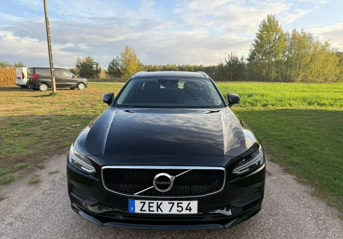 Volvo V90