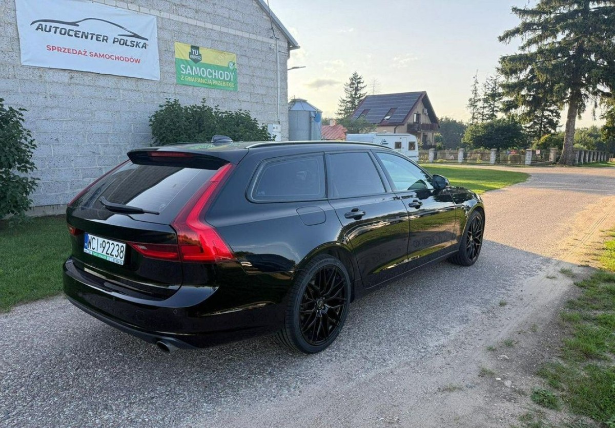Volvo V90